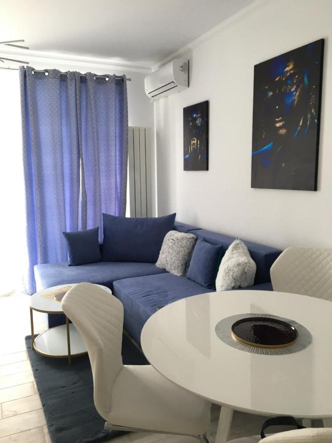 Lotus Blue Leilighet Mamaia Eksteriør bilde
